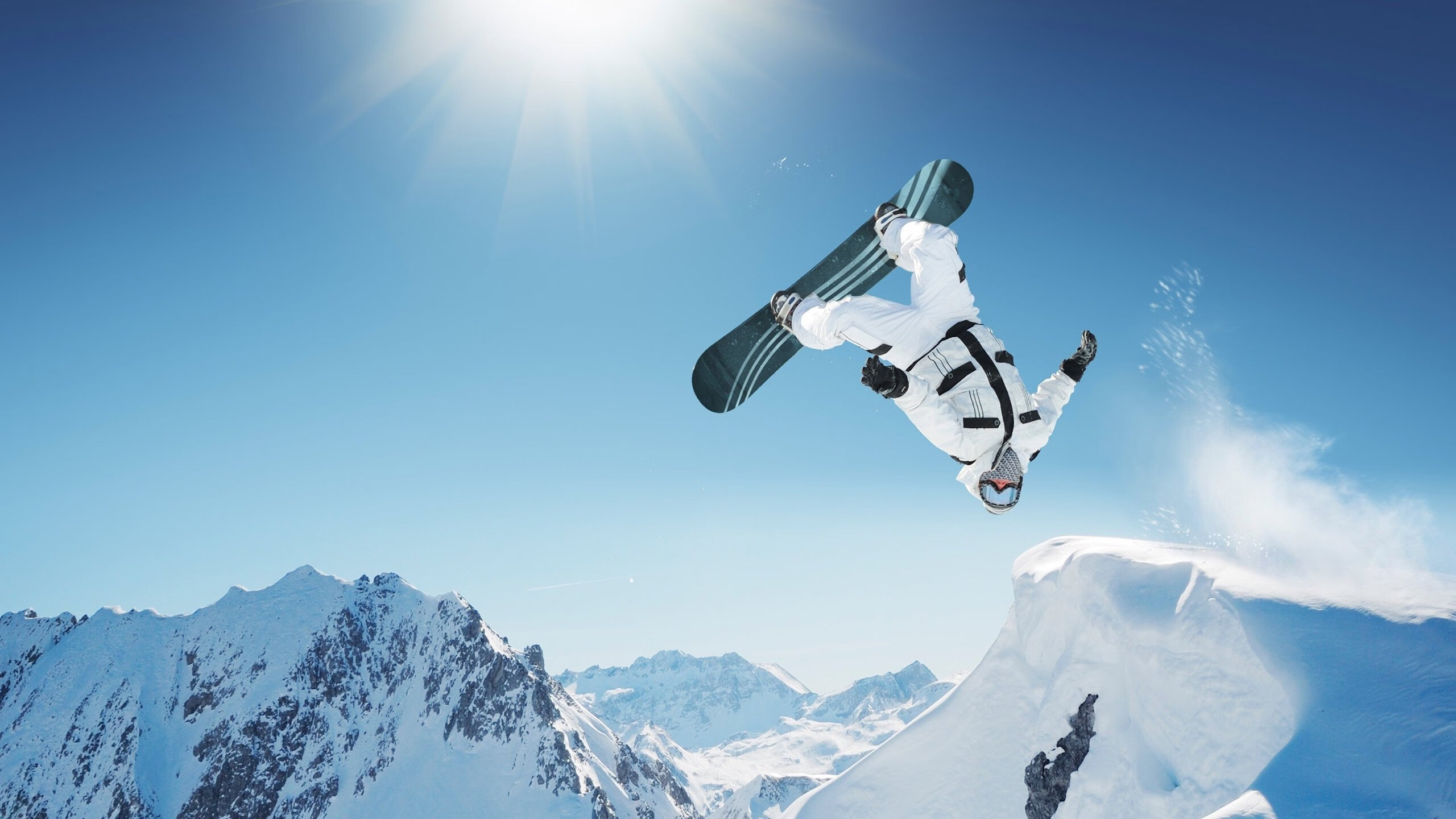 开云体育登录网站入口-“骑士精神”——车手不屈不挠的拼搏故事，骑士和车手